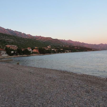 Apartmani Lucija1897 Starigrad Paklenica Bagian luar foto
